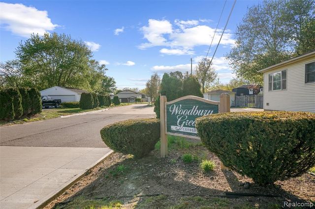 41257 S Woodbury Green Drive, Belleville, MI 48111