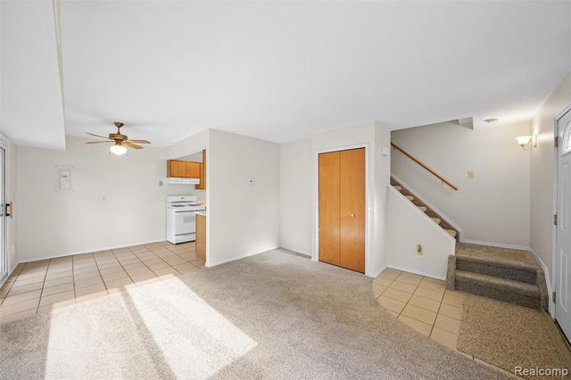 41257 S Woodbury Green Drive, Belleville, MI 48111