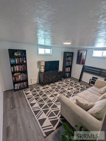 1095 Cassia, Idaho Falls, ID 83402