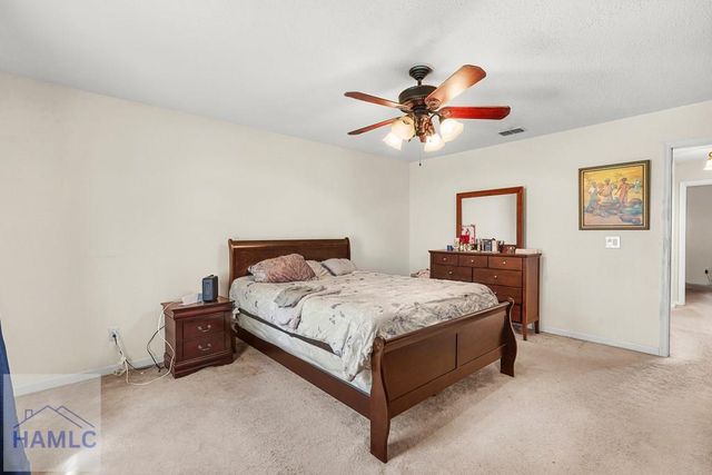 426 Deloach Drive, Hinesville, GA 31313