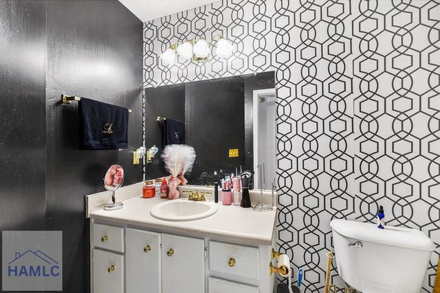 426 Deloach Drive, Hinesville, GA 31313