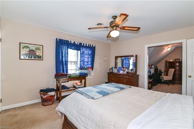 51 Hertzler RD, Newport News, VA 23602