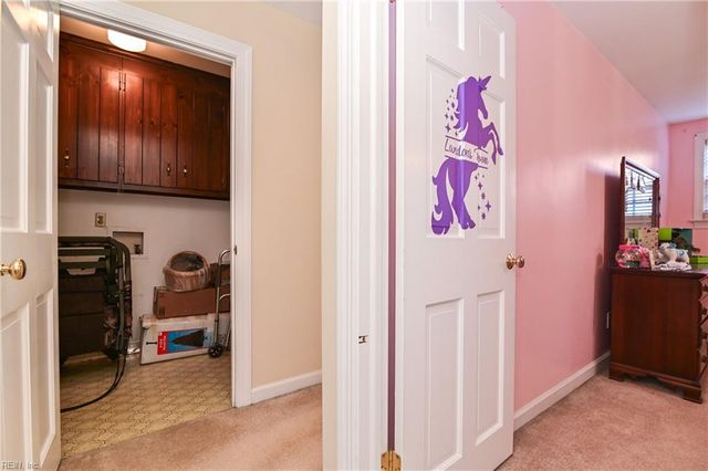 51 Hertzler RD, Newport News, VA 23602