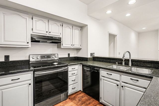 8408 Indian Hills Dr, Nashville, TN 37221