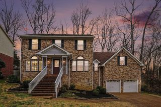 8408 Indian Hills Dr, Nashville, TN 37221