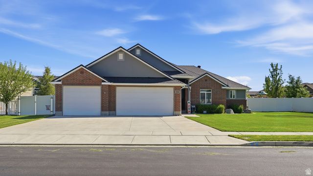 2831 W 2325 N, Plain City, UT 84404