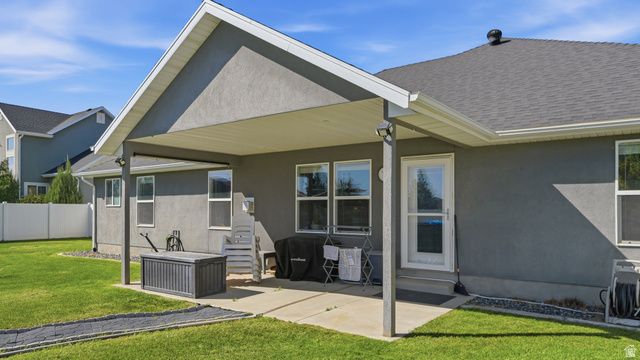 2831 W 2325 N, Plain City, UT 84404