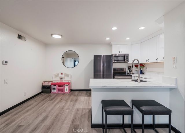 1159 Tivoli, Simi Valley, CA 93065