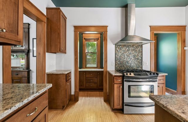 15 W 48th Street, Minneapolis, MN 55419