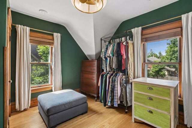 15 W 48th Street, Minneapolis, MN 55419