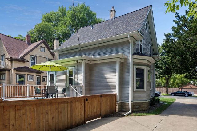 15 W 48th Street, Minneapolis, MN 55419