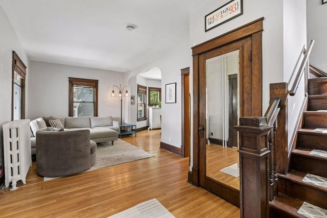 15 W 48th Street, Minneapolis, MN 55419