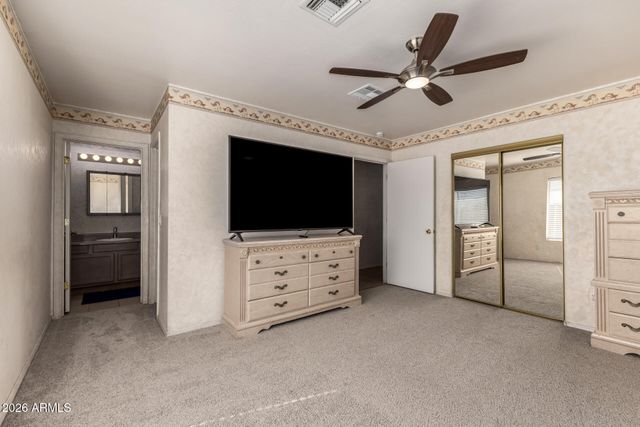 3741 W SUNLAND Avenue, Phoenix, AZ 85041