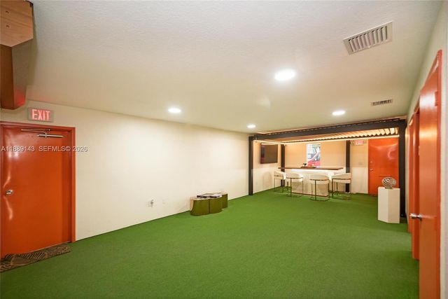 8230 NW 56th Street, Doral, FL 33166