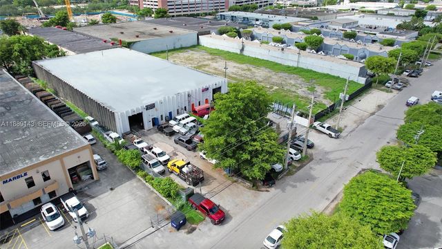 8230 NW 56th Street, Doral, FL 33166