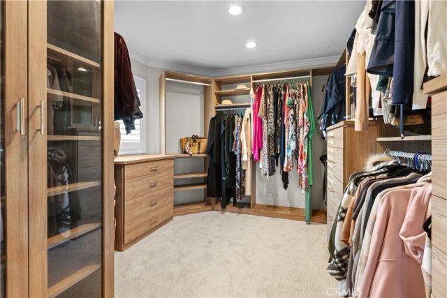 25712 Highplains Terrace, Laguna Hills, CA 92653