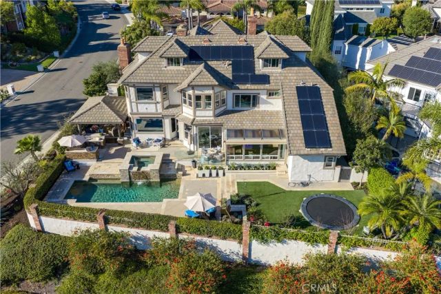 25712 Highplains Terrace, Laguna Hills, CA 92653