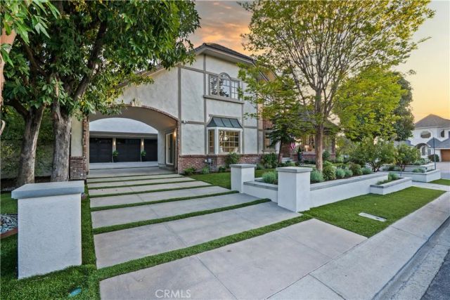 25712 Highplains Terrace, Laguna Hills, CA 92653