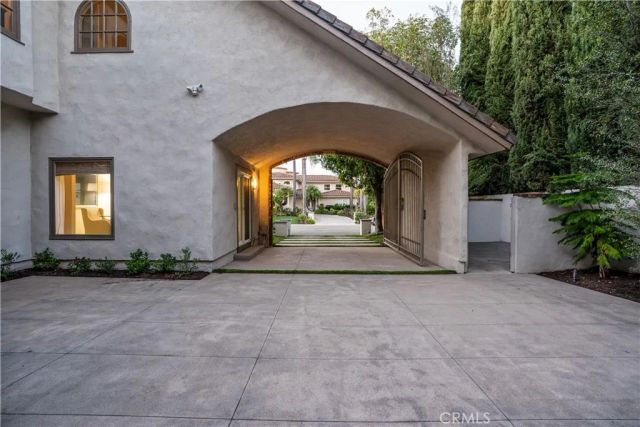 25712 Highplains Terrace, Laguna Hills, CA 92653