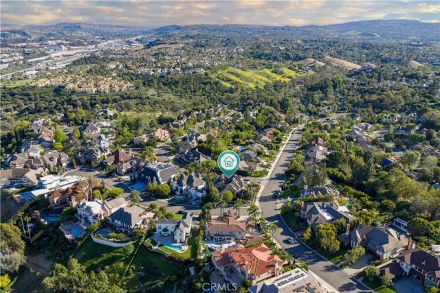 25712 Highplains Terrace, Laguna Hills, CA 92653