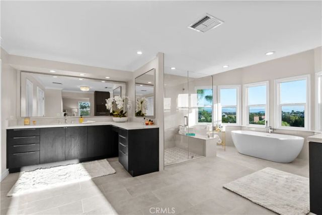 25712 Highplains Terrace, Laguna Hills, CA 92653