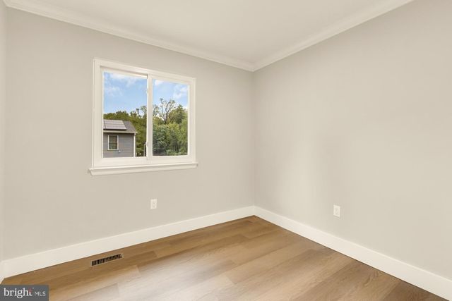 1000 FAIRFORD WAY, Capitol Heights, MD 20743