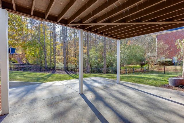 2747 PATHVIEW Drive, Dacula, GA 30019