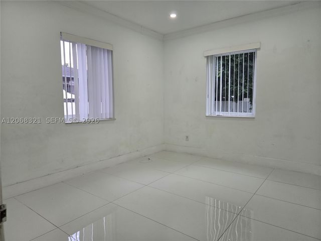 5810 SW 9th St, West Miami, FL 33144