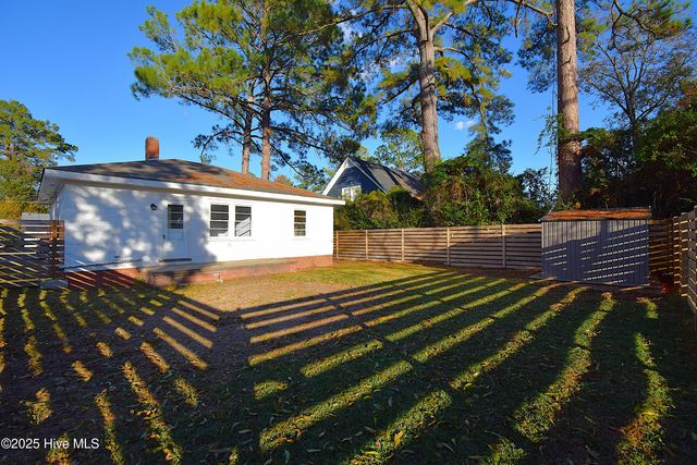 409 E 10th Street, Washington, NC 27889