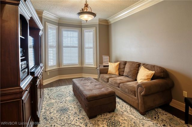 5804 Valley View Drive, Fort Smith, AR 72916