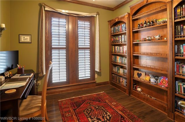 5804 Valley View Drive, Fort Smith, AR 72916