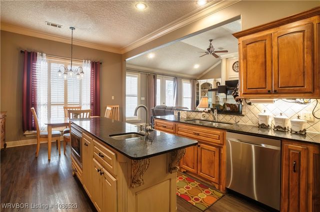 5804 Valley View Drive, Fort Smith, AR 72916