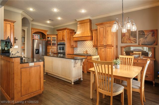 5804 Valley View Drive, Fort Smith, AR 72916