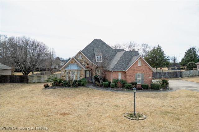 5804 Valley View Drive, Fort Smith, AR 72916
