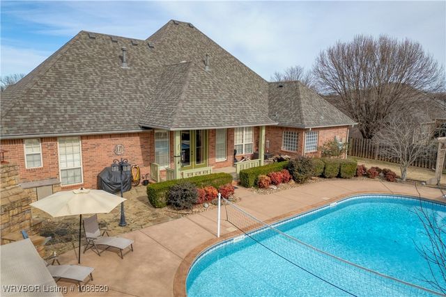 5804 Valley View Drive, Fort Smith, AR 72916