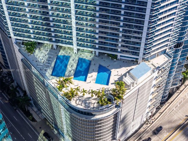 200 Biscayne Boulevard Way 3407, Miami, FL 33131