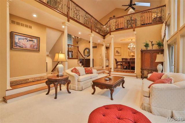 29 Country Club View, Edwardsville, IL 62025