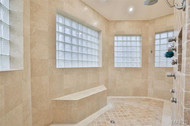 29 Country Club View, Edwardsville, IL 62025