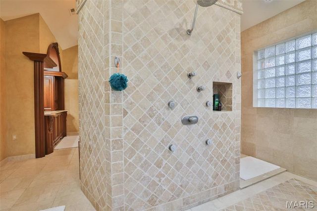 29 Country Club View, Edwardsville, IL 62025