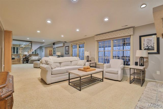 29 Country Club View, Edwardsville, IL 62025
