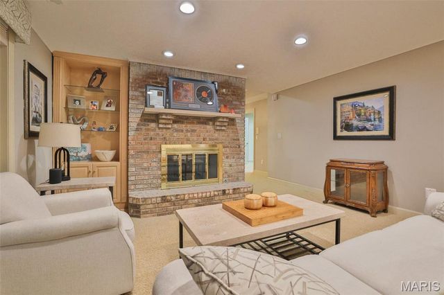 29 Country Club View, Edwardsville, IL 62025