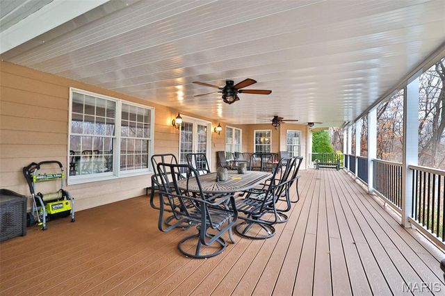 29 Country Club View, Edwardsville, IL 62025