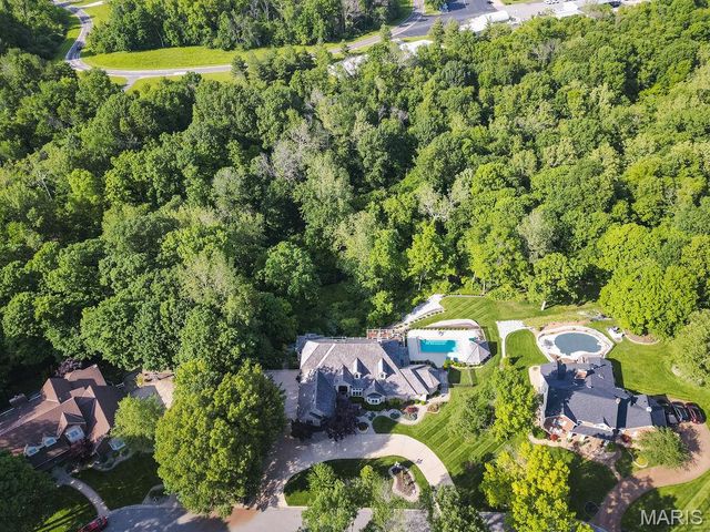 29 Country Club View, Edwardsville, IL 62025