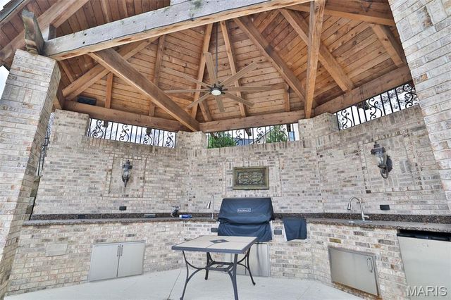 29 Country Club View, Edwardsville, IL 62025