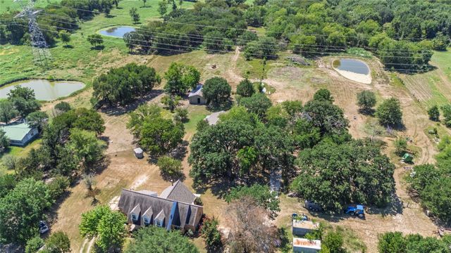 2411 Fm 1564 W, Caddo Mills, TX 75135