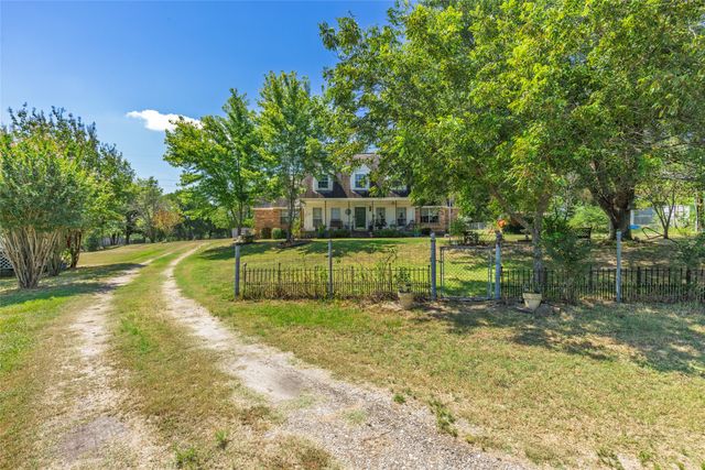 2411 Fm 1564 W, Caddo Mills, TX 75135