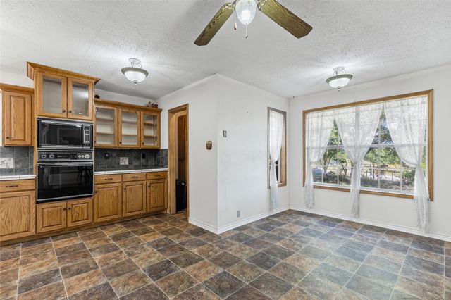 2411 Fm 1564 W, Caddo Mills, TX 75135