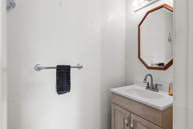 2411 Fm 1564 W, Caddo Mills, TX 75135