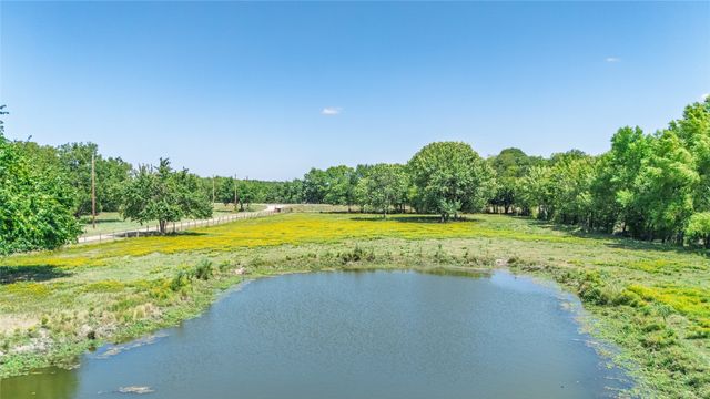 2411 Fm 1564 W, Caddo Mills, TX 75135