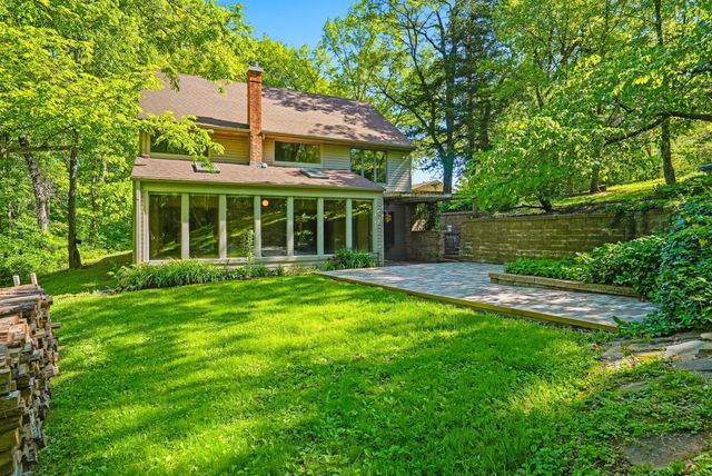 3835 N MEYERSON DR, Columbia, MO 65202
